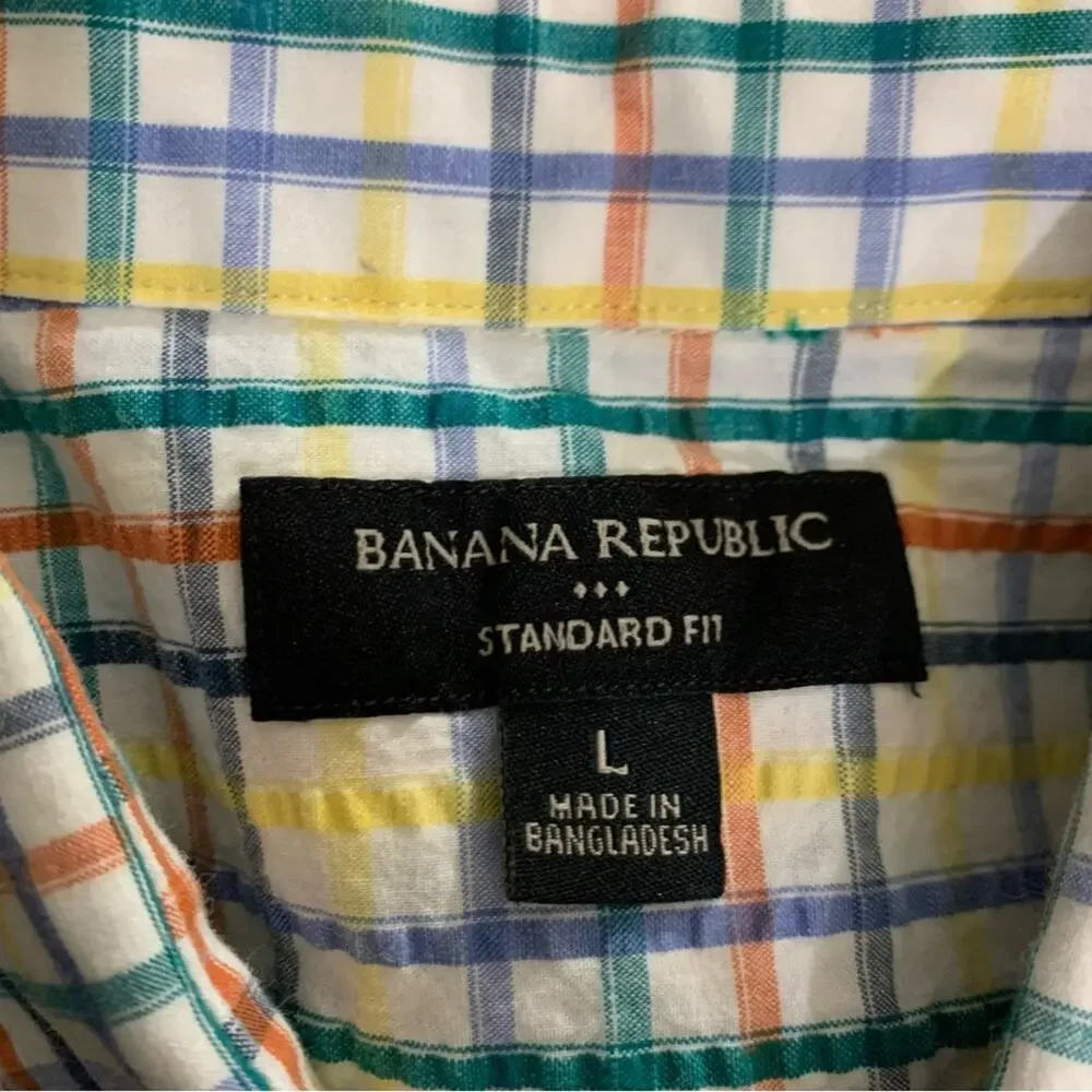 Banana Republic short sleeve button‎ down large